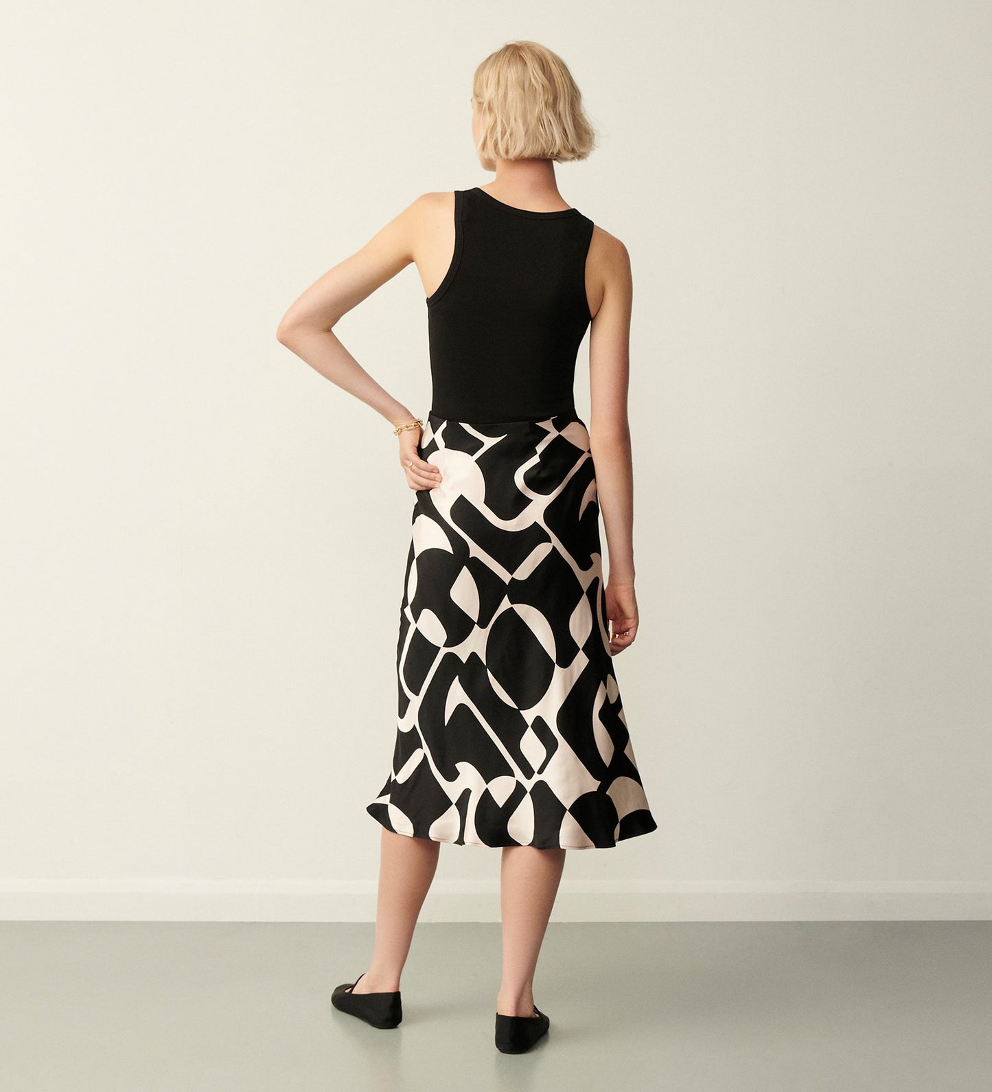 Evelyn Black Geo Satin Skirt