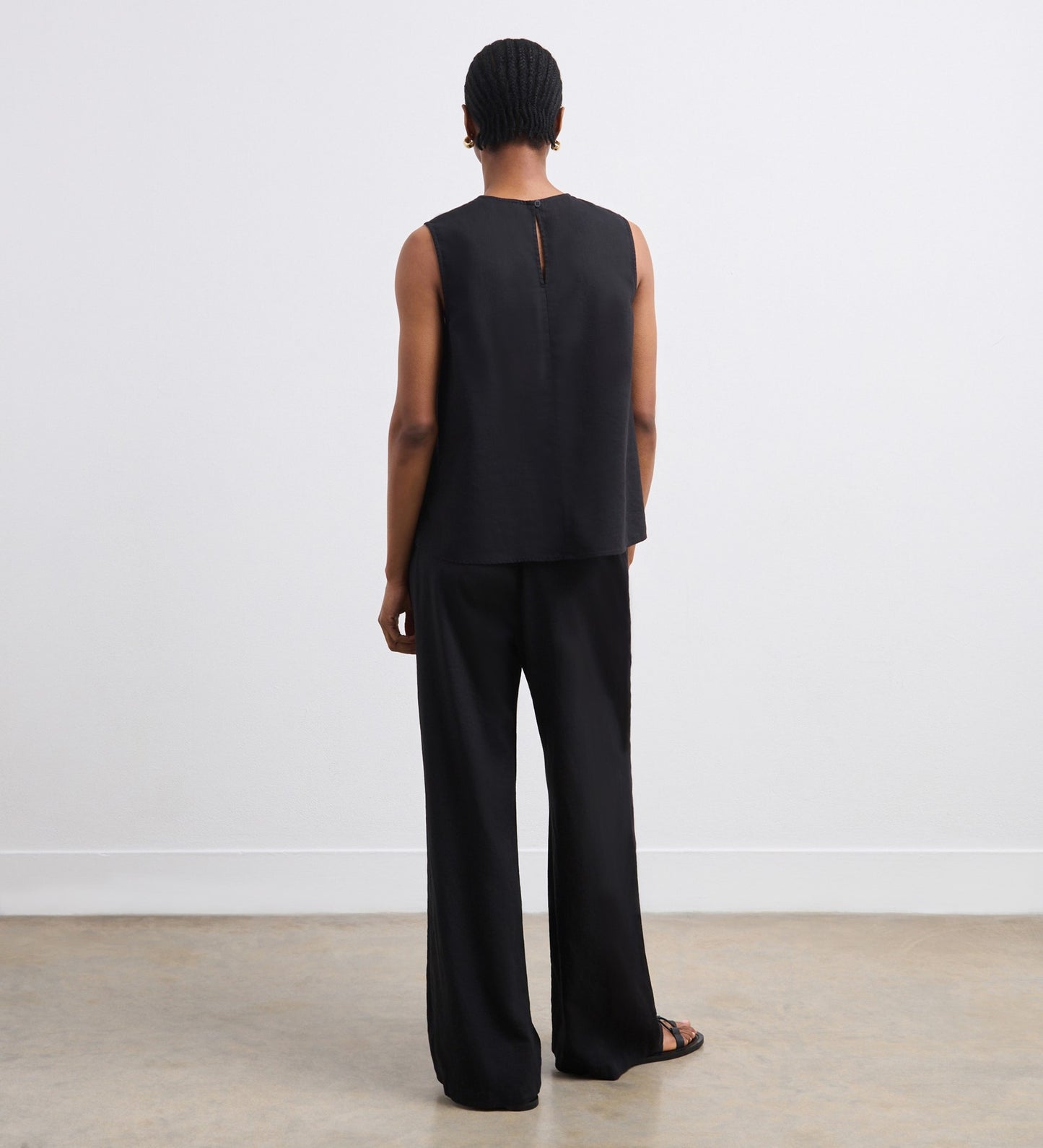Vallie Black Linen Mix Sleeveless Top