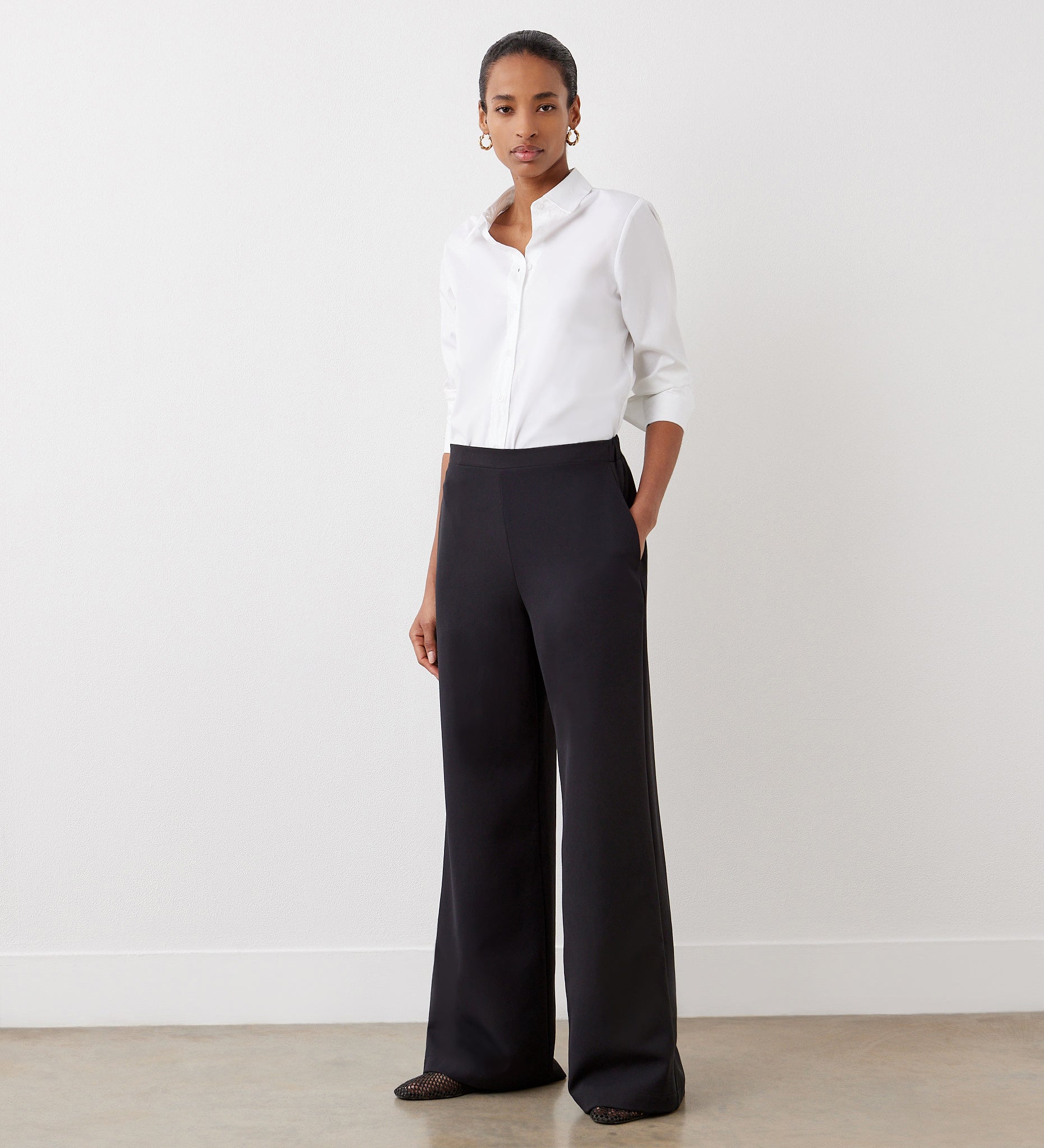 Nat Black Satin Back Crepe Wide Leg Trousers – Finery London