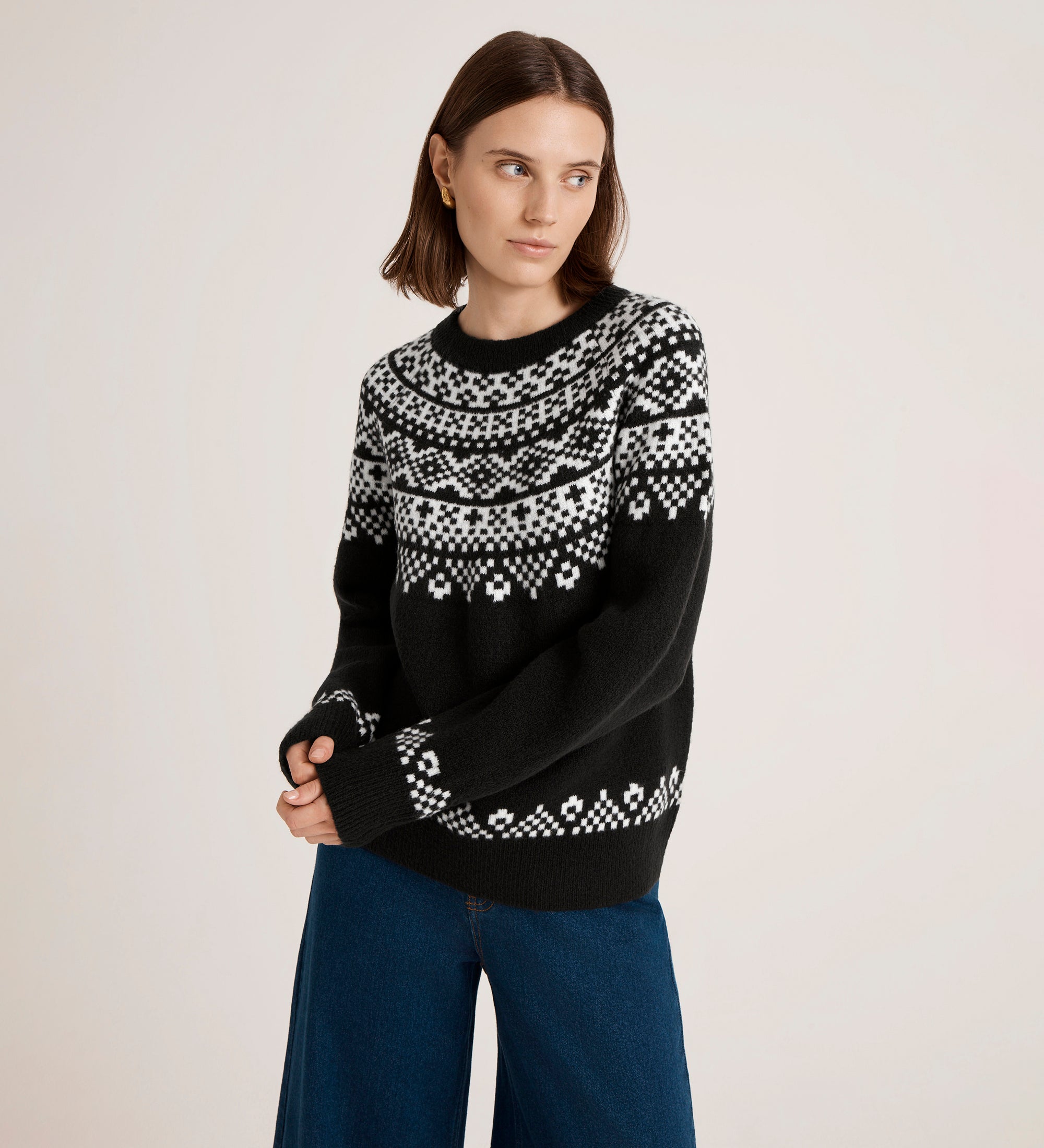 Elina Black Knitted Jumper – Finery London