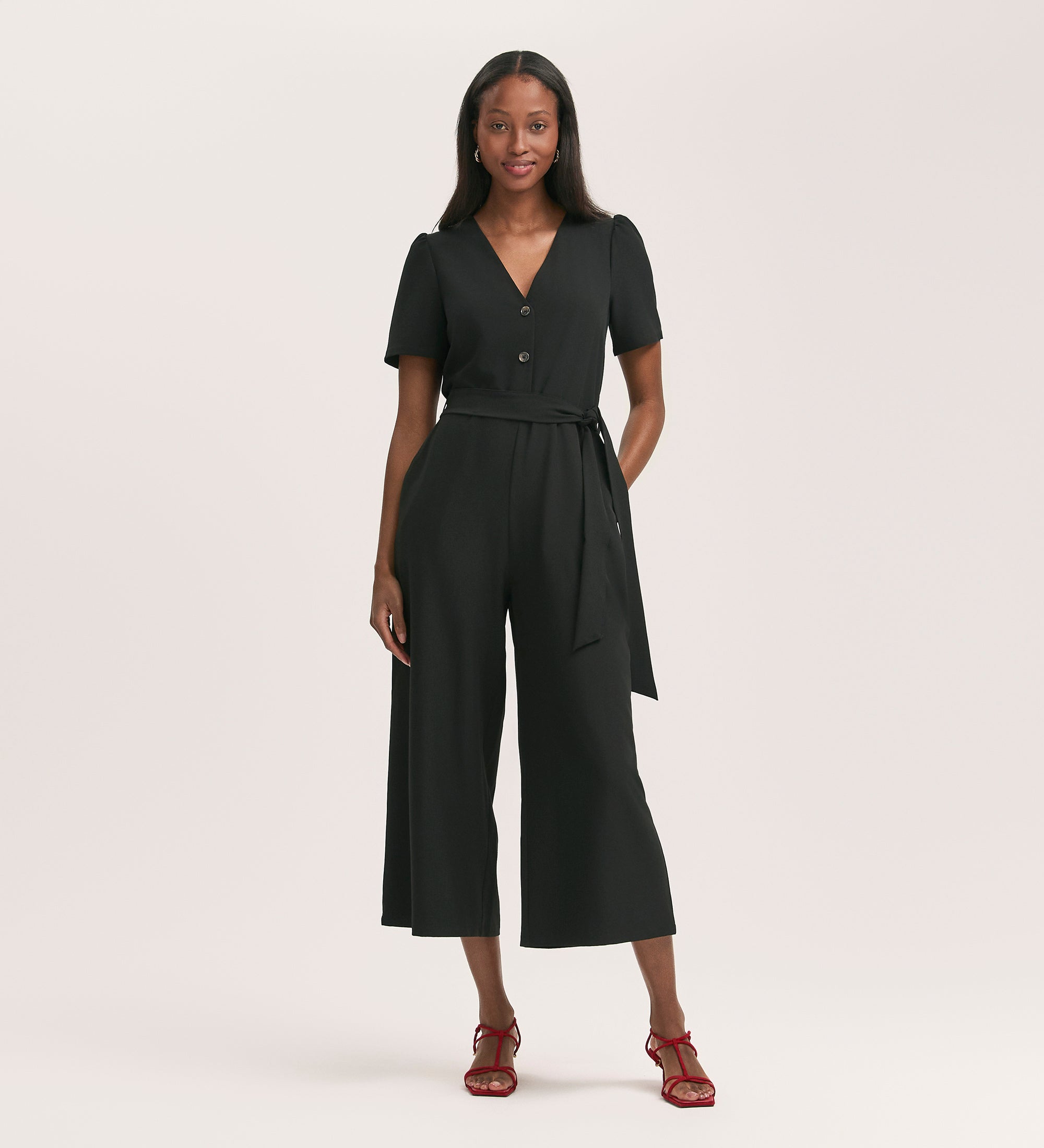 Uma Black Crepe Short Sleeve Jumpsuit – Finery London