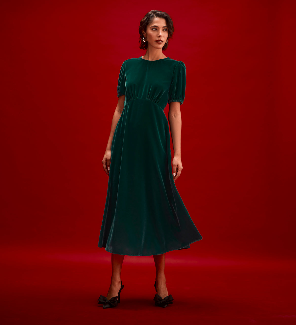 Mela Bottle Green Velvet Midi Tea Dress