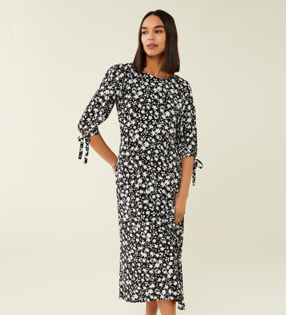 Mia Black Daisy Midi Dress