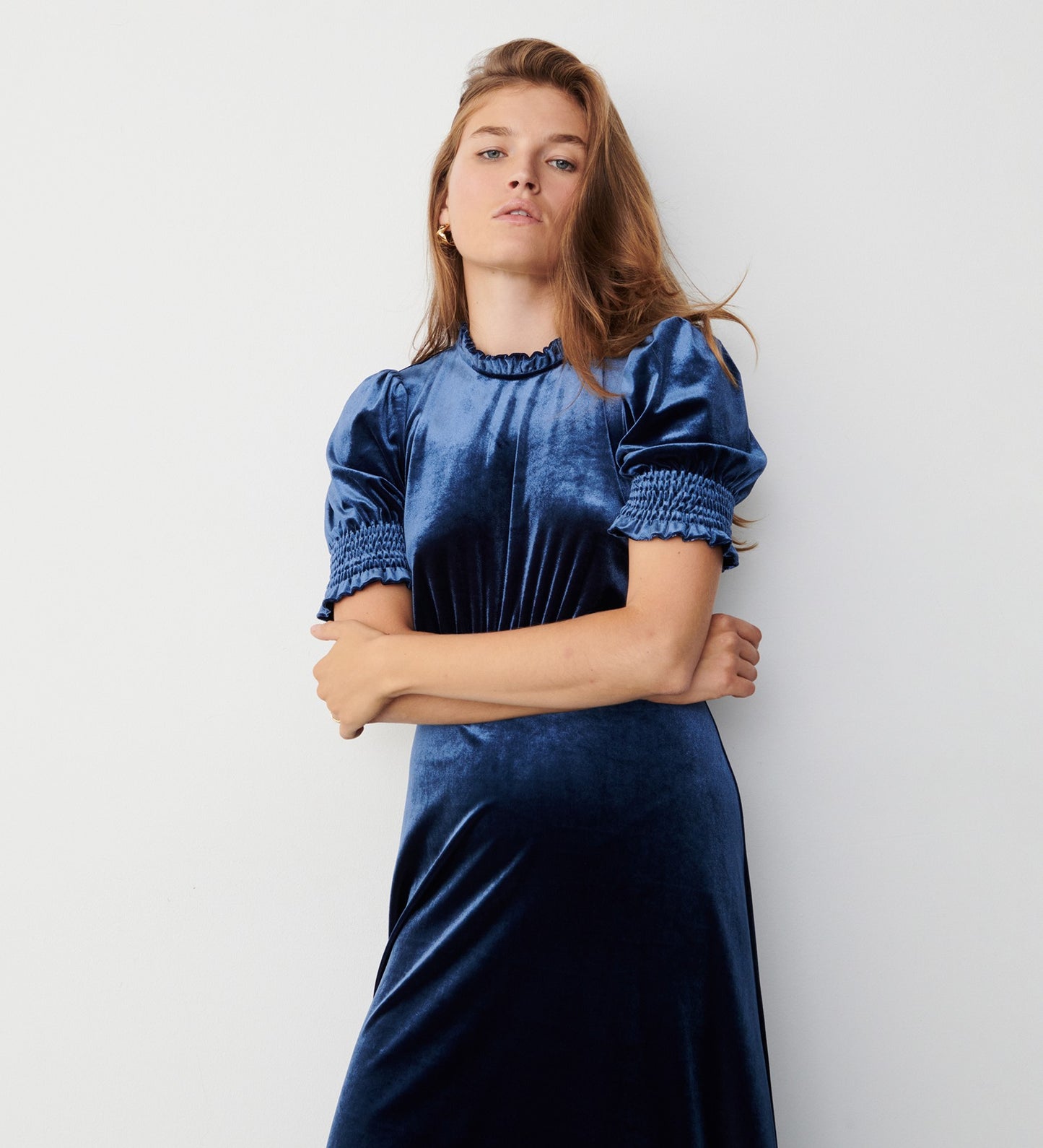 Marina Midnight Navy Velvet Midi Dress