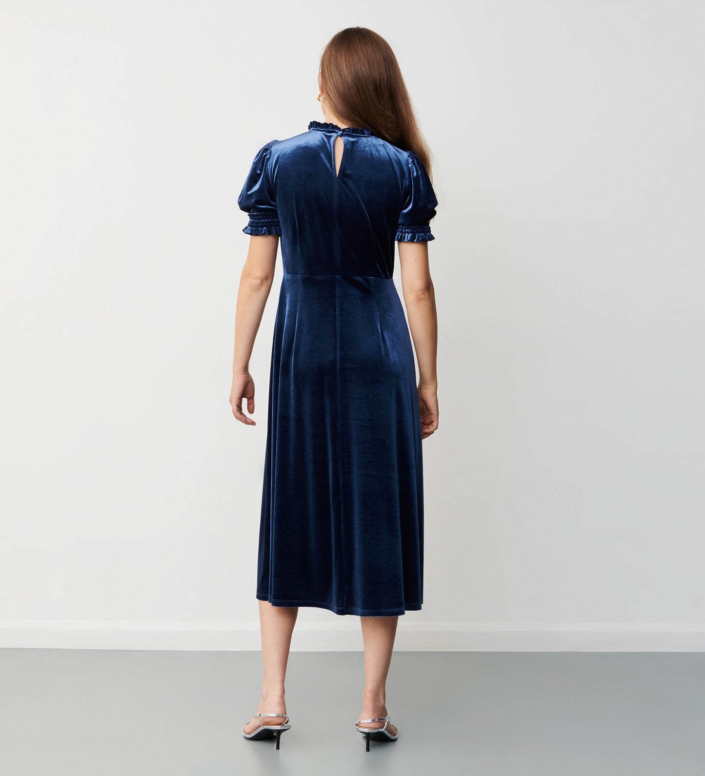 Marina Midnight Navy Velvet Midi Dress