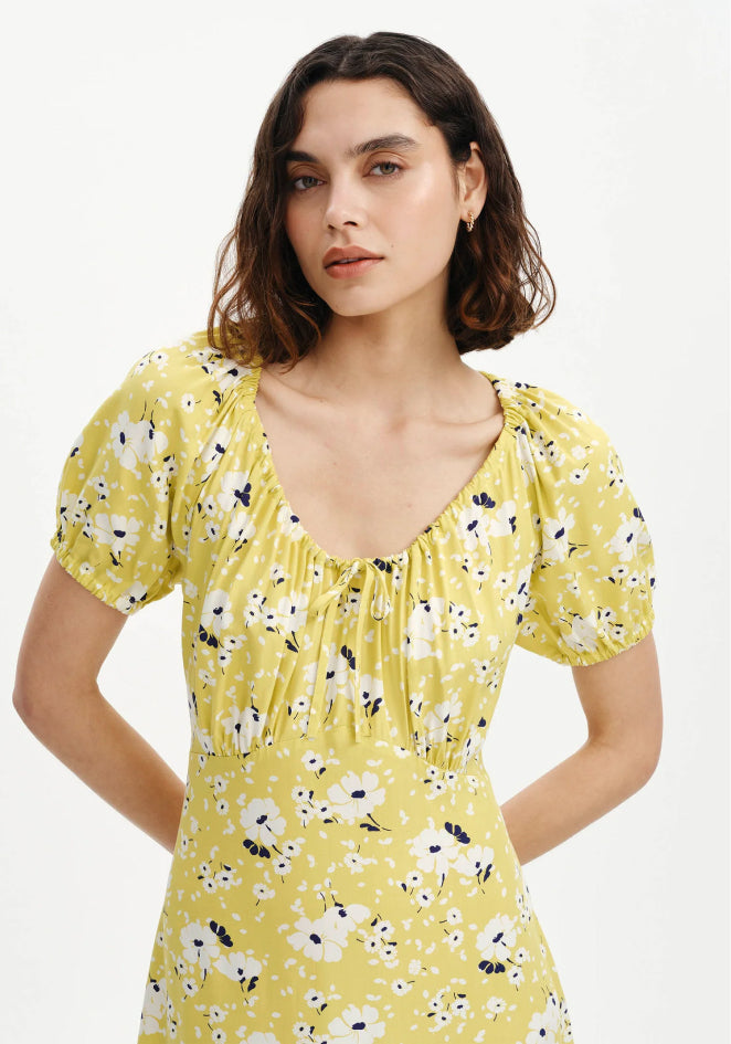 Jada Green Floral Puff Sleeve Empire Waist Midi Dress