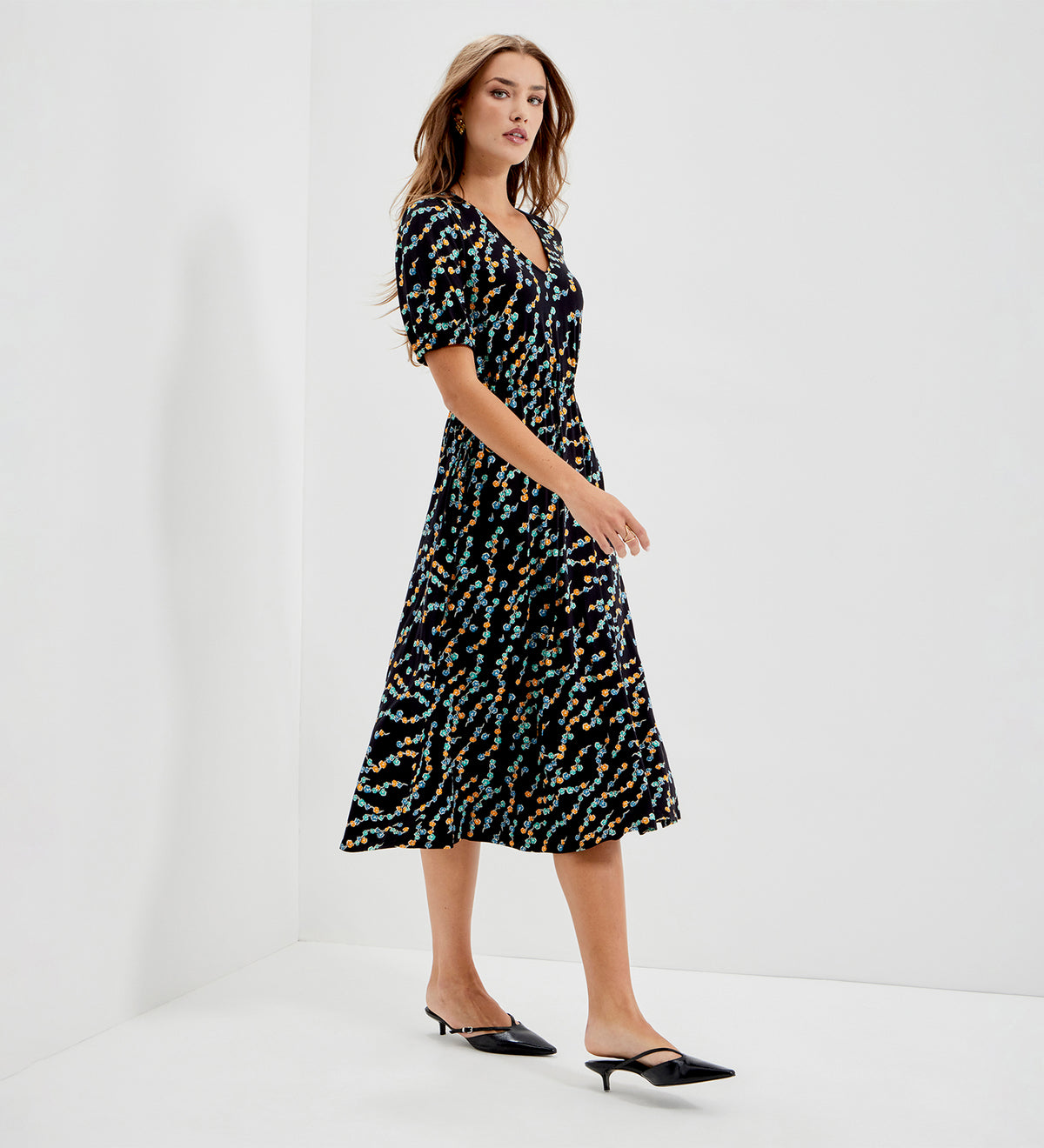 Hessa Black Rose Bud Jersey Midi Dress