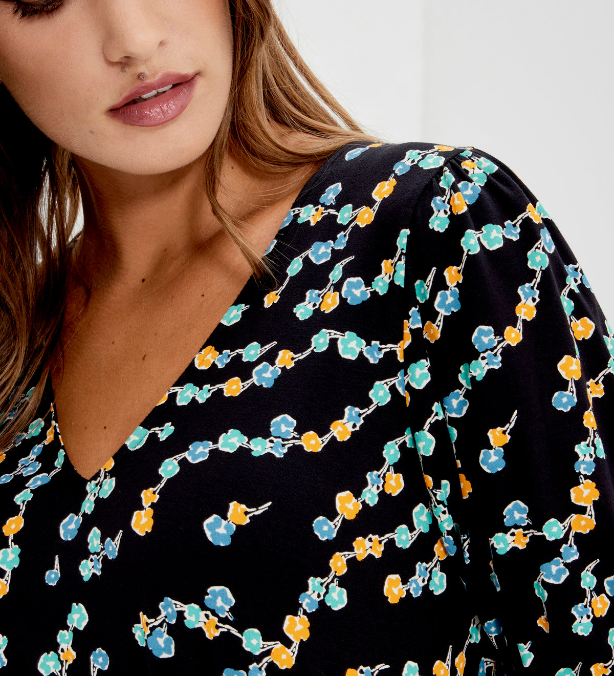 Hessa Black Rose Bud Jersey Midi Dress