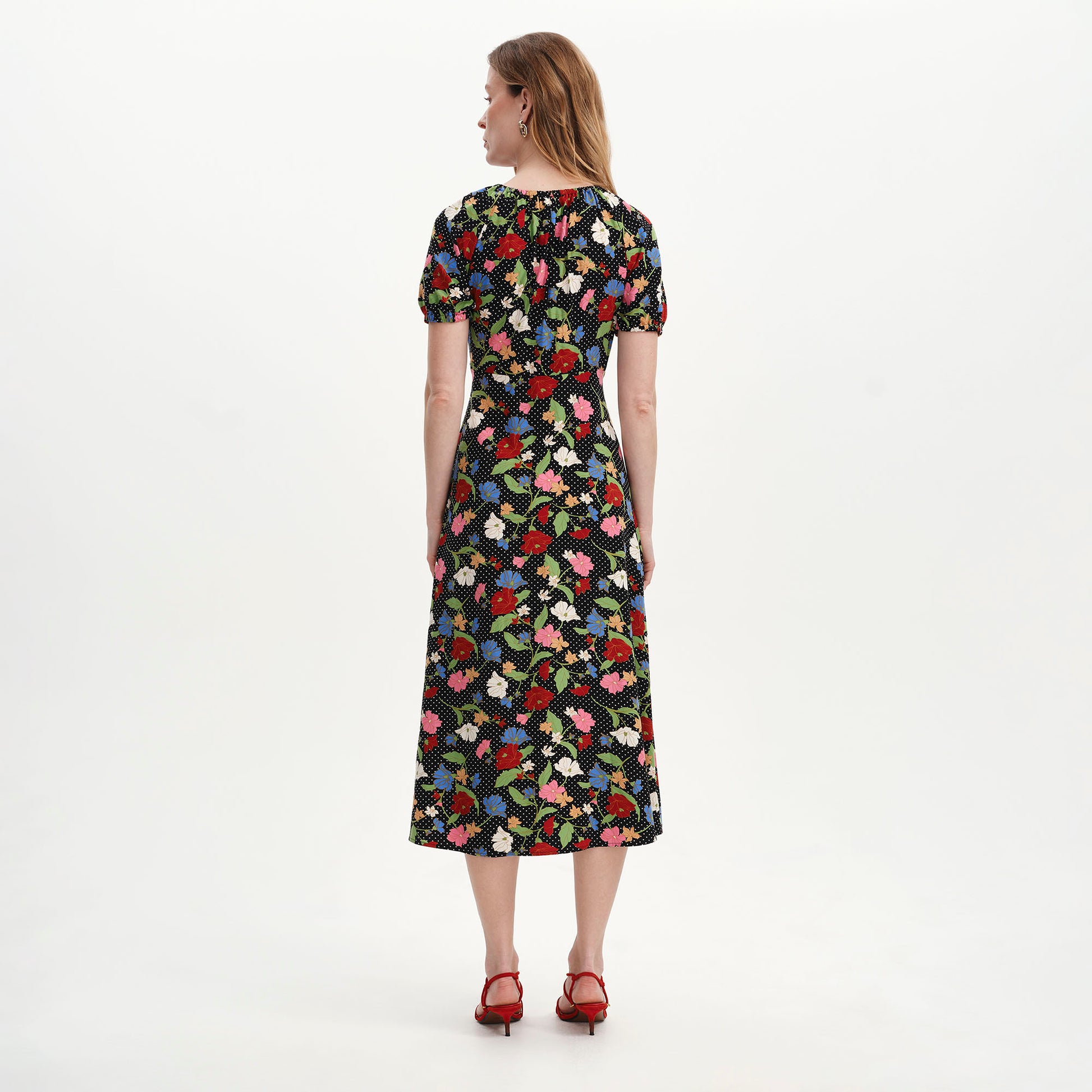 puff sleeve empire waist dress Jada Black Floral Puff Sleeve Empire Waist Midi Dress – Finery London