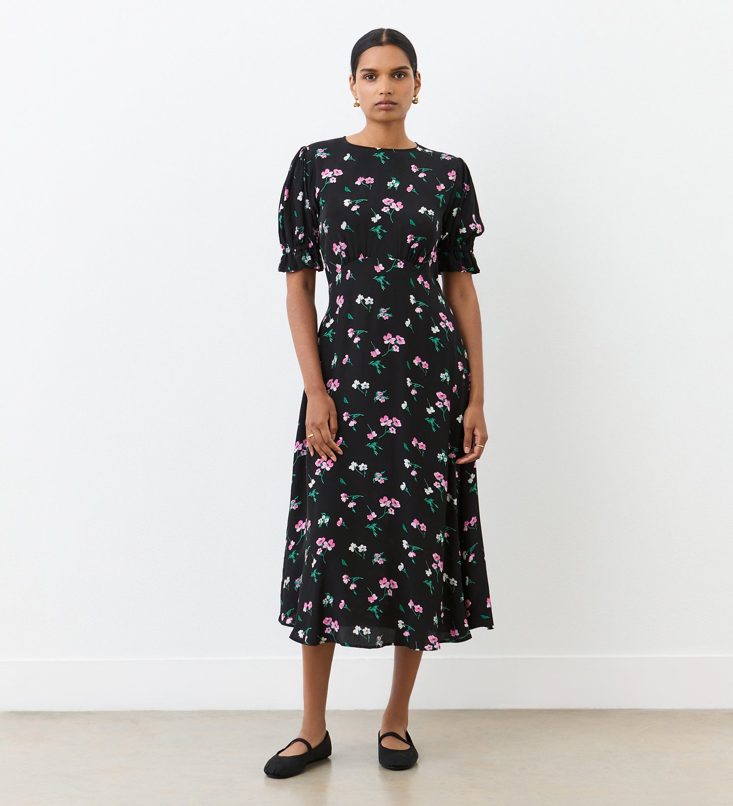 Black Floral Dress A New Day Crepe Dress Mela Black Floral Crepe