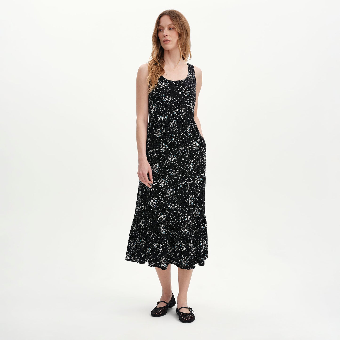 Persie Black Ditsy Tiered Sleeveless Midi Dress