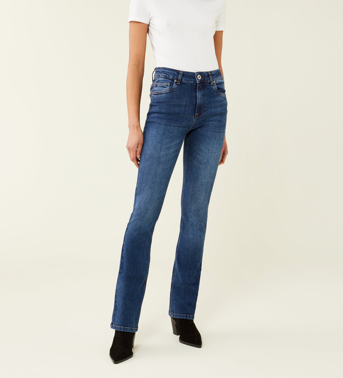 Steph Straight Leg Jeans