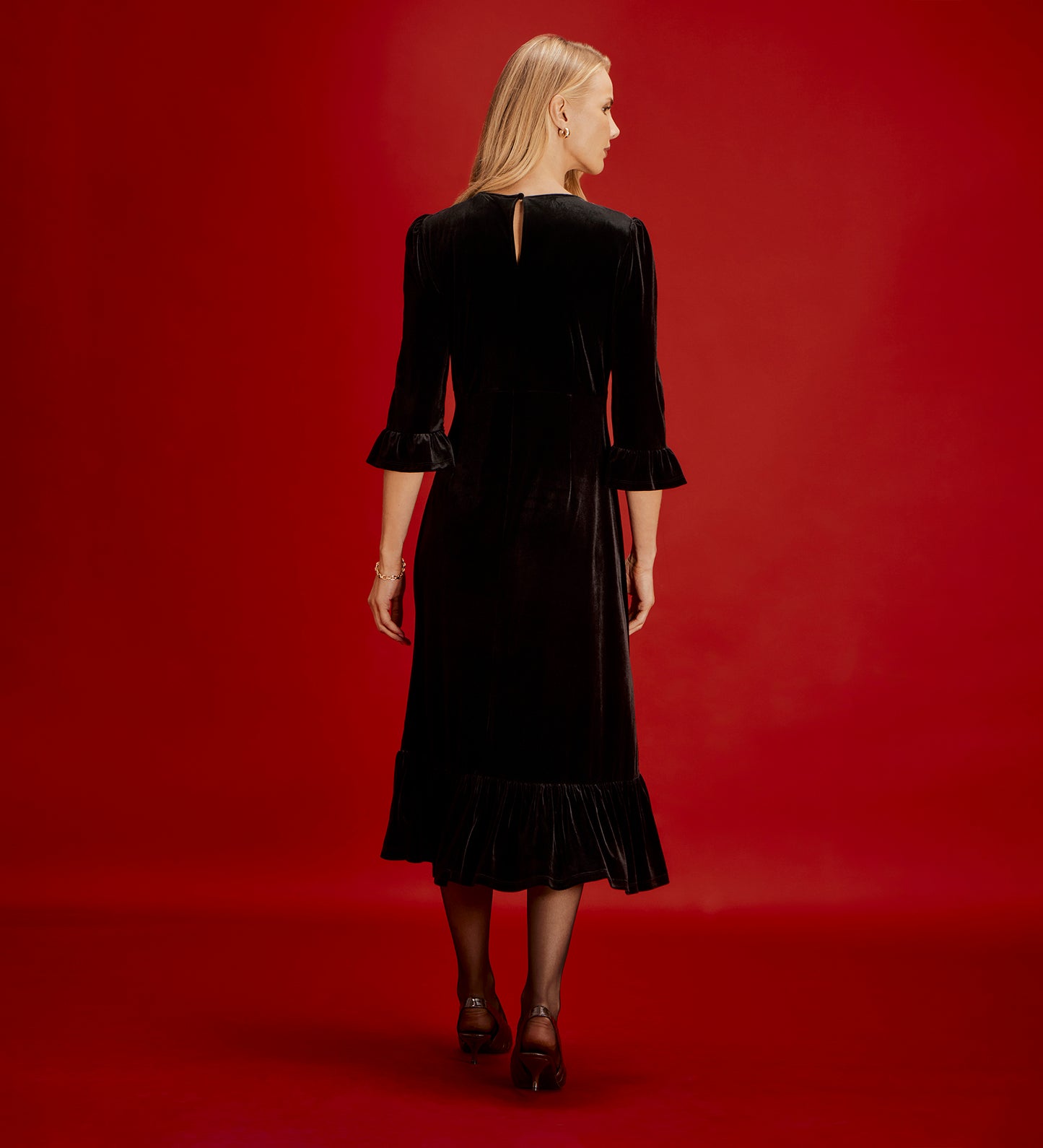 Scarlett Black Velvet Ruffle Cuff Tiered Midi Dress