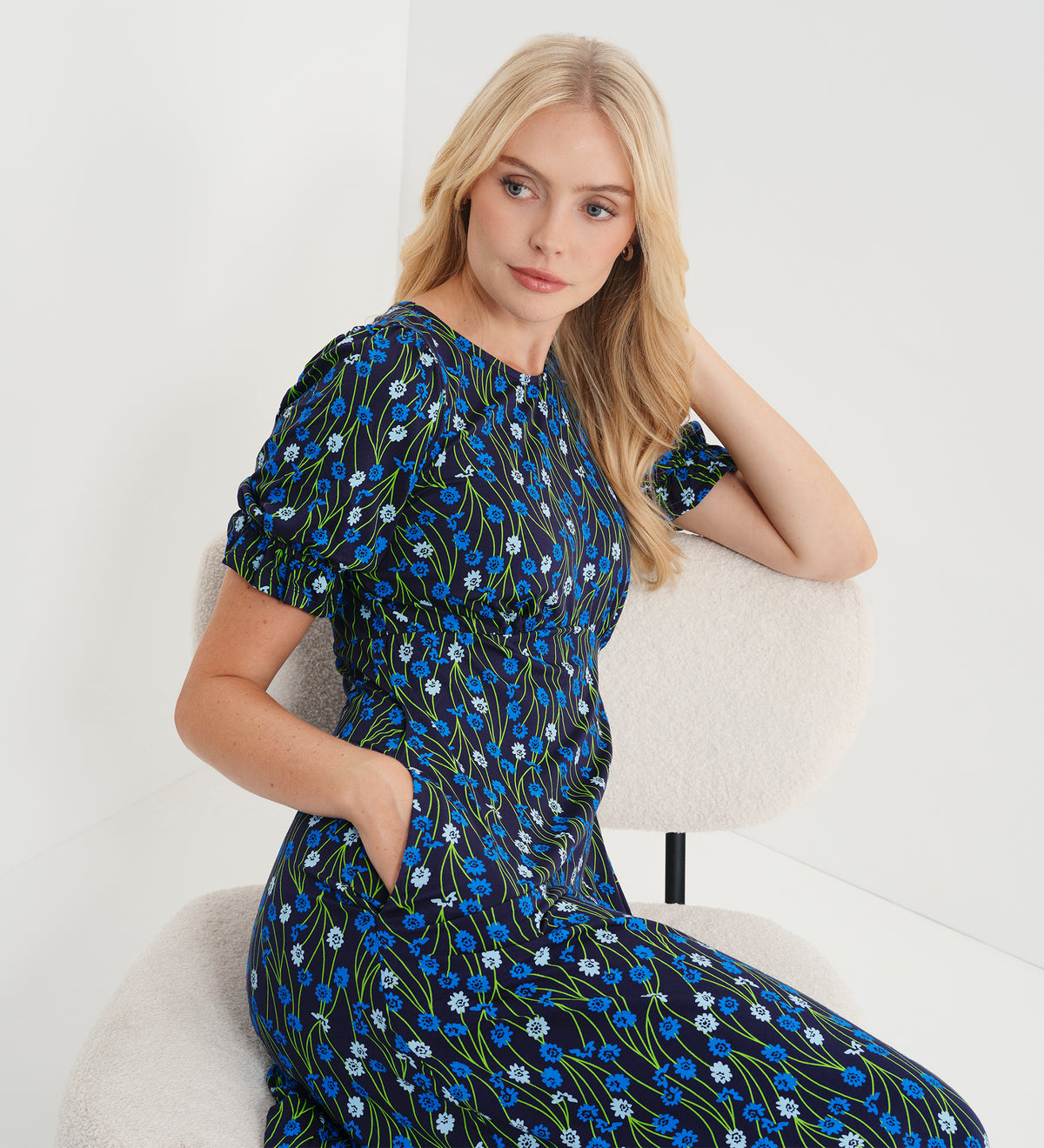 Lenisha Blue Flower Jersey Midi Tea Dress