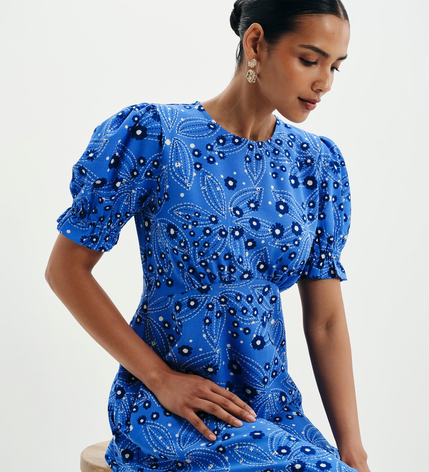 Mela Blue Daisy Midi Tea Dress