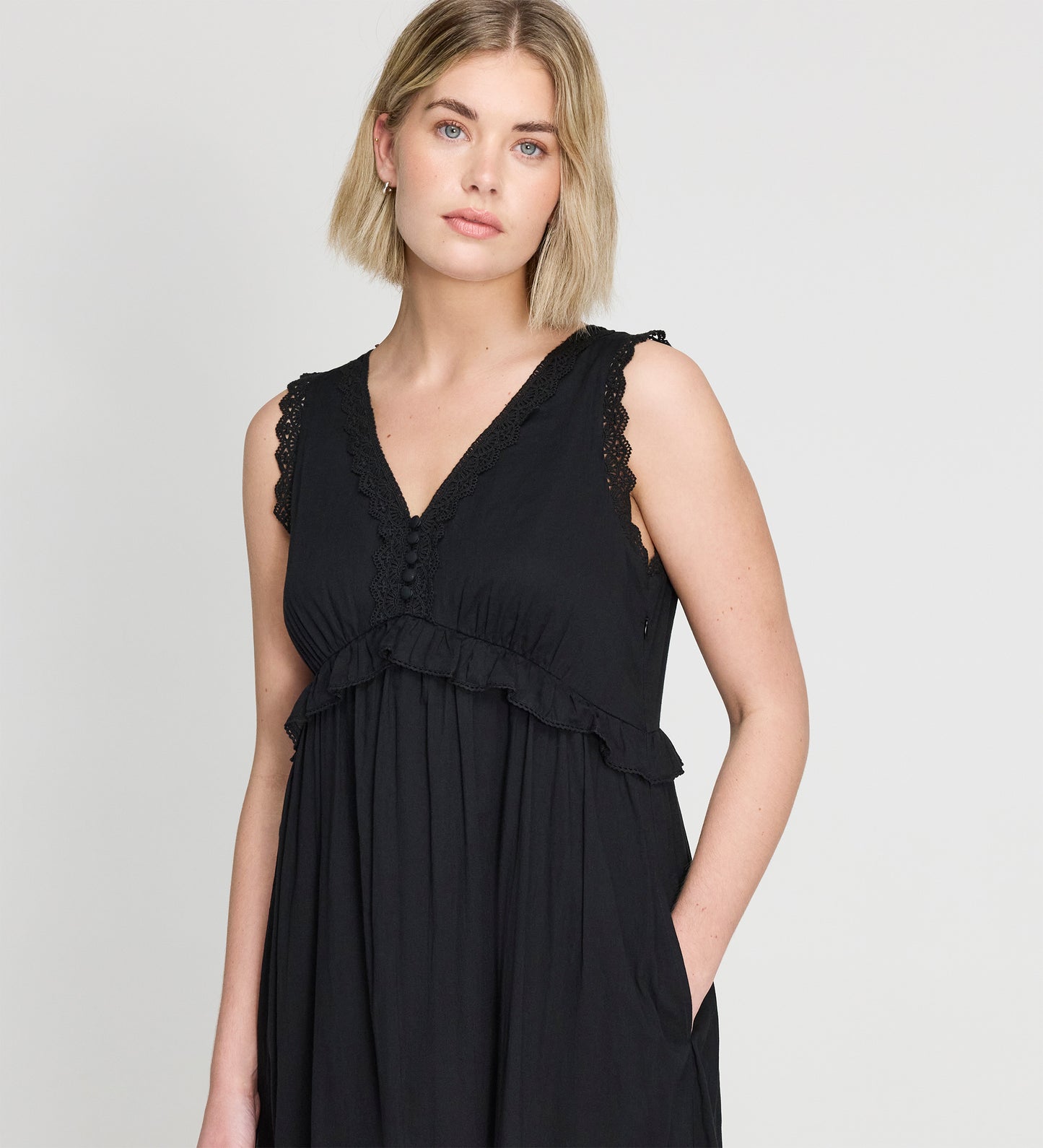 Myriam Black Cotton Lace Sleeveless Tiered Midi Dress