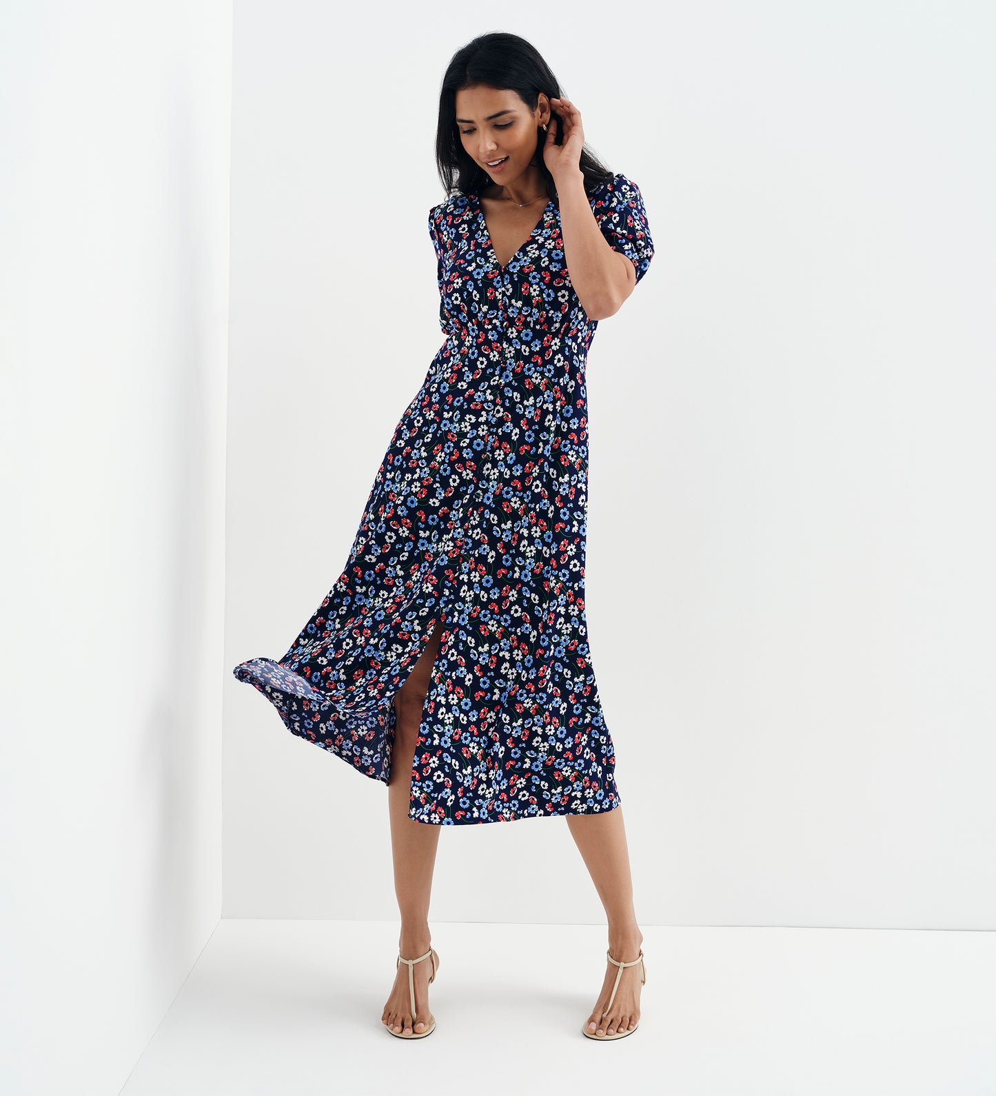 Robyn Navy Daisy Button Through V-Neck Midi Dress