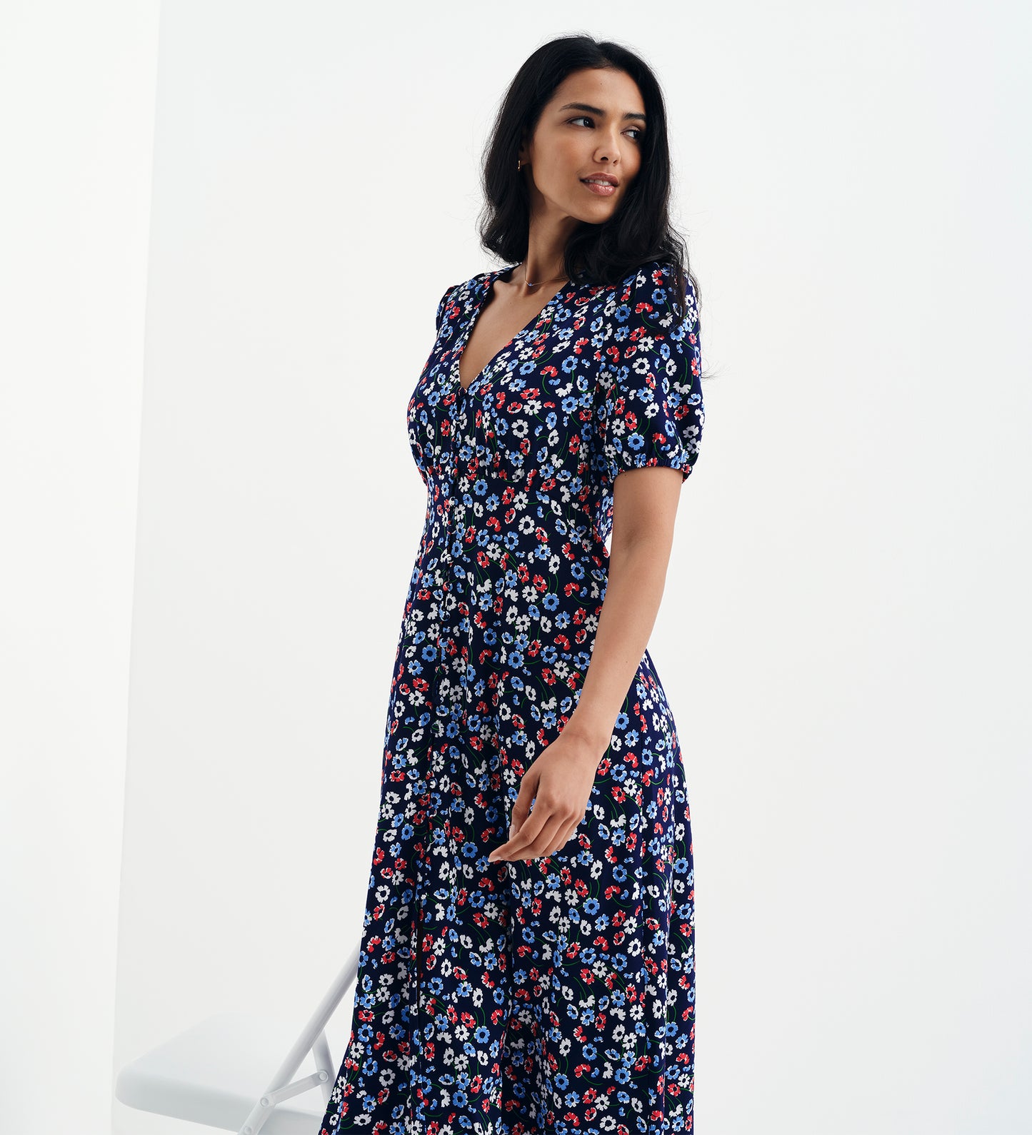 Robyn Navy Daisy Button Through V-Neck Midi Dress