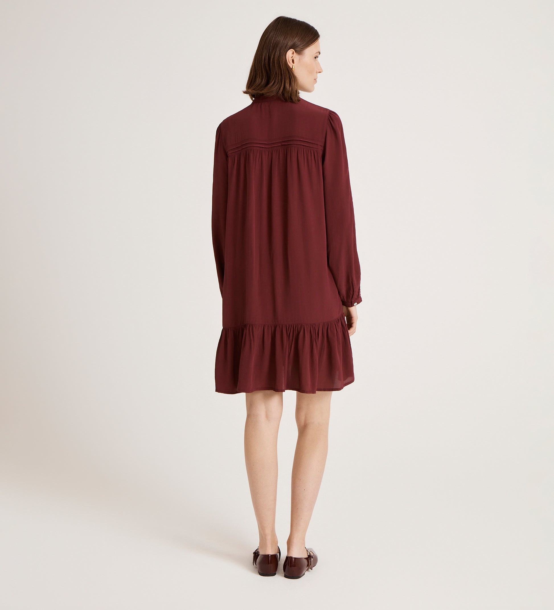 Beccy Burgundy Crepe Short Dress – Finery London