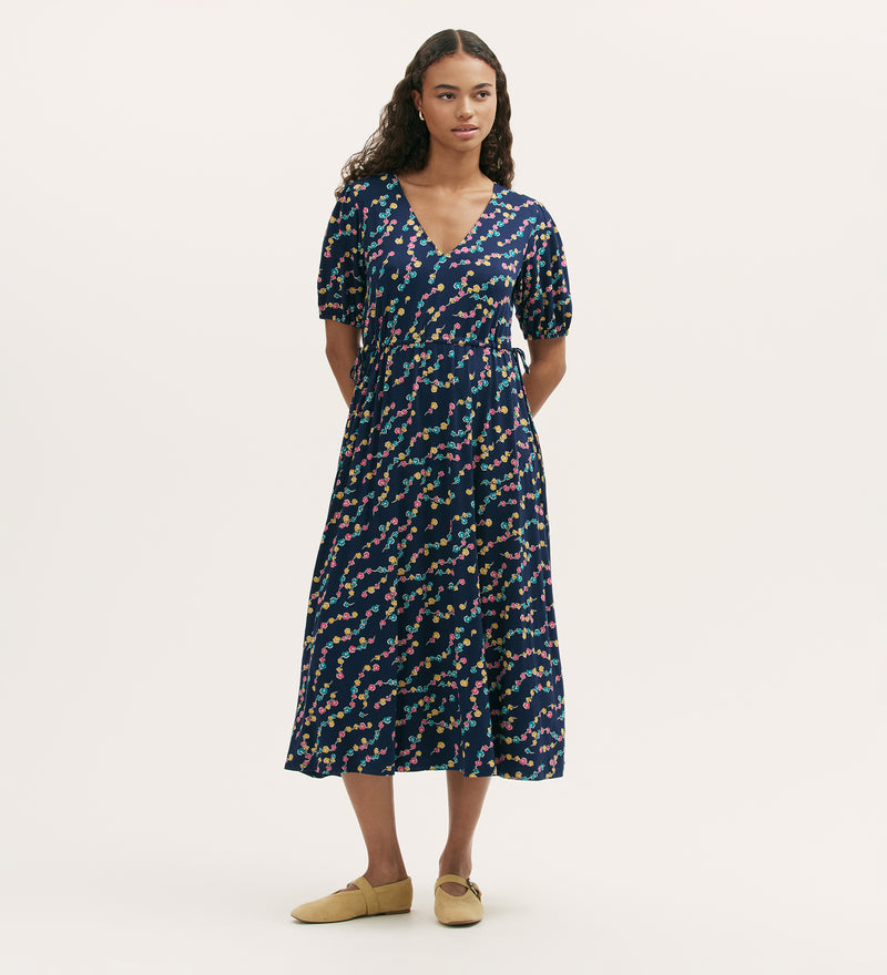 Hessa Navy Rose Bud Jersey Midi Dress – Finery London