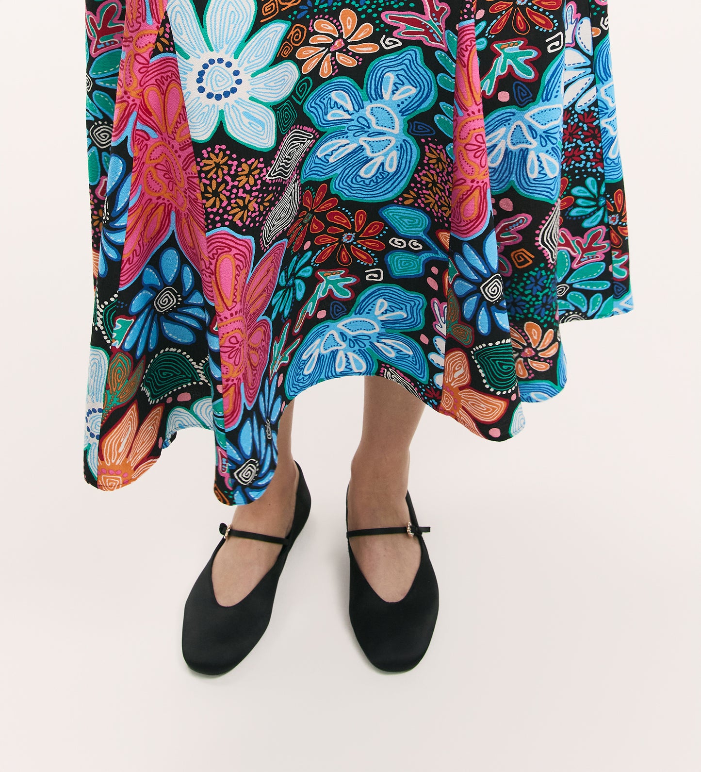 Jessie Blue Floral Midi Skirt