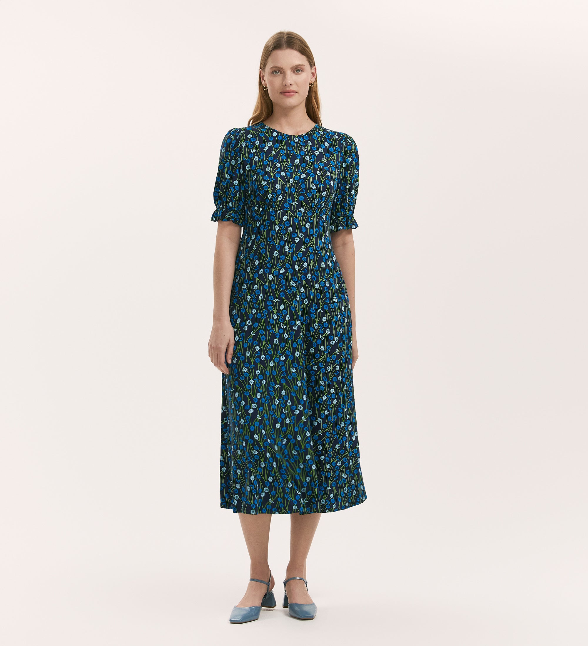 Lenisha Blue Flower Jersey Midi Tea Dress – Finery London