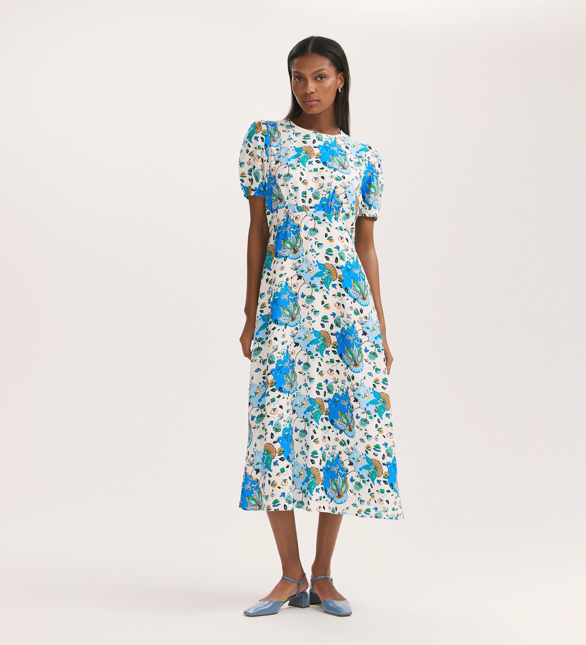 floral tea dress midi Casual Blue Midi Summer Dress with Floral Print Blue Floral / Large