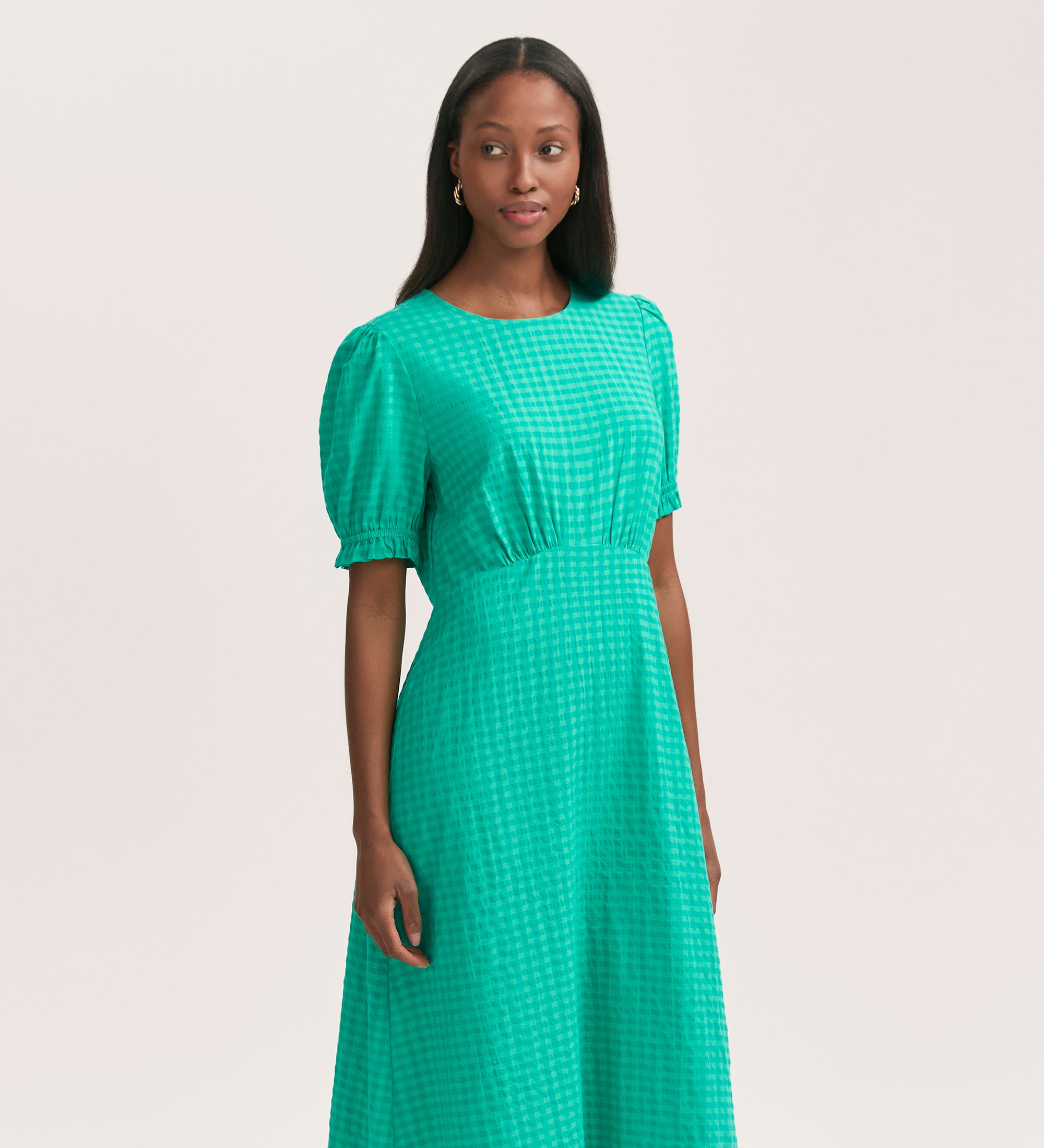 Mela Green Gingham Seersucker Midi Dress – Finery London