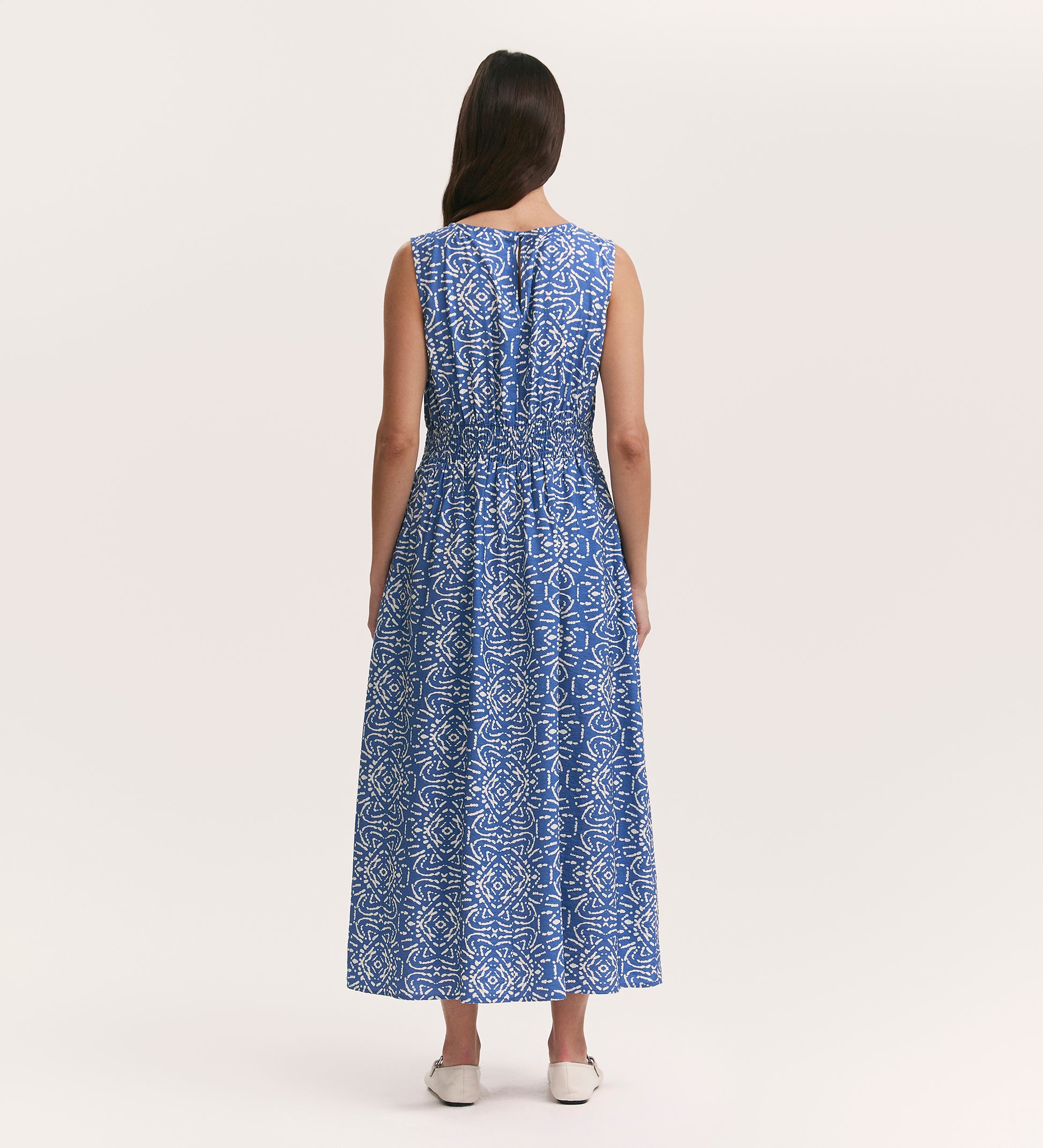 Willow Blue Batik Sleeveless Midi Dress – Finery London