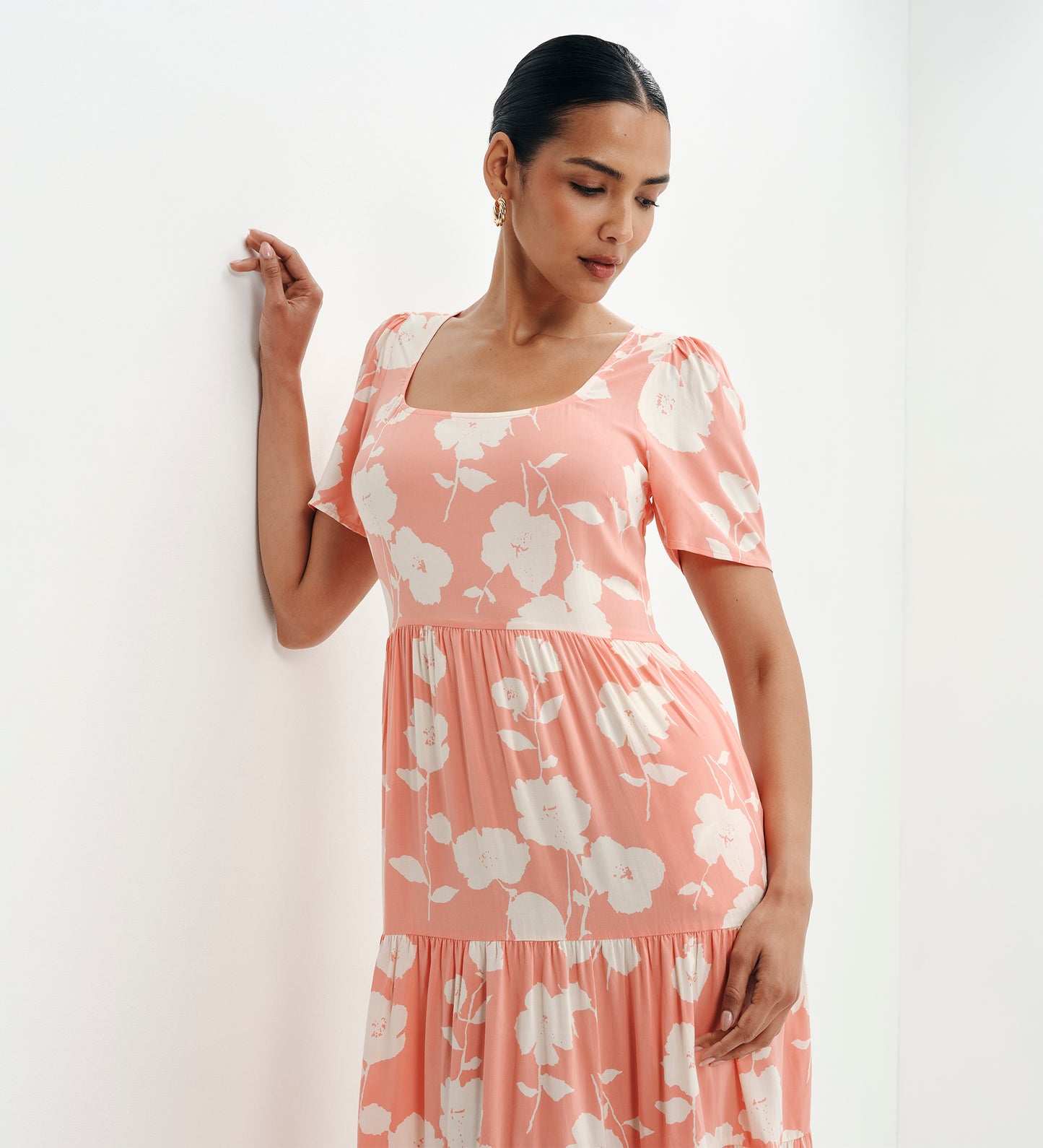 Teresa Coral Floral Tiered Square Neck Midi Dress
