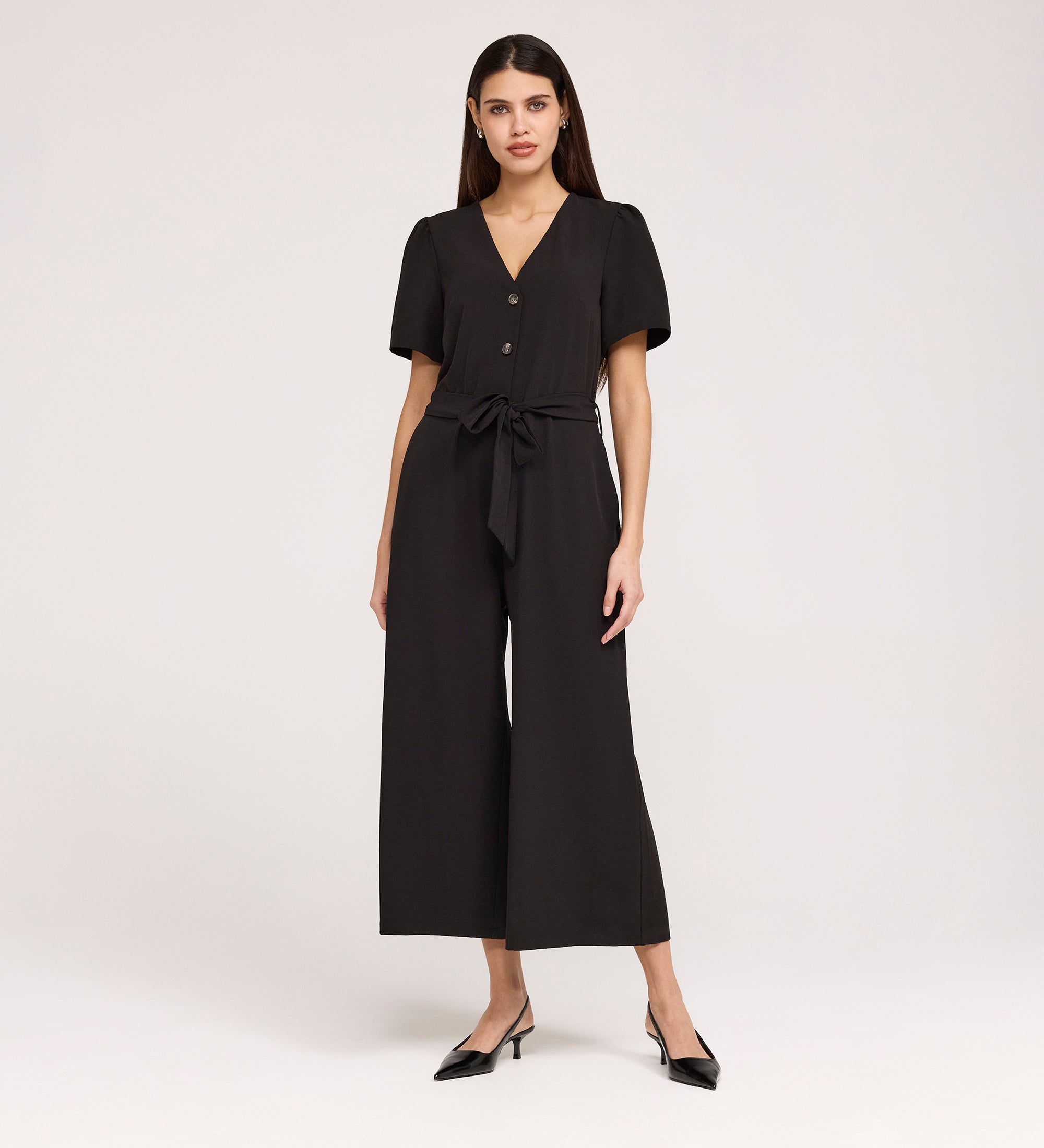 UNOF ふじあみLIFT OVERALL BLACK Uma Black Crepe Short Sleeve Jumpsuit – Finery London